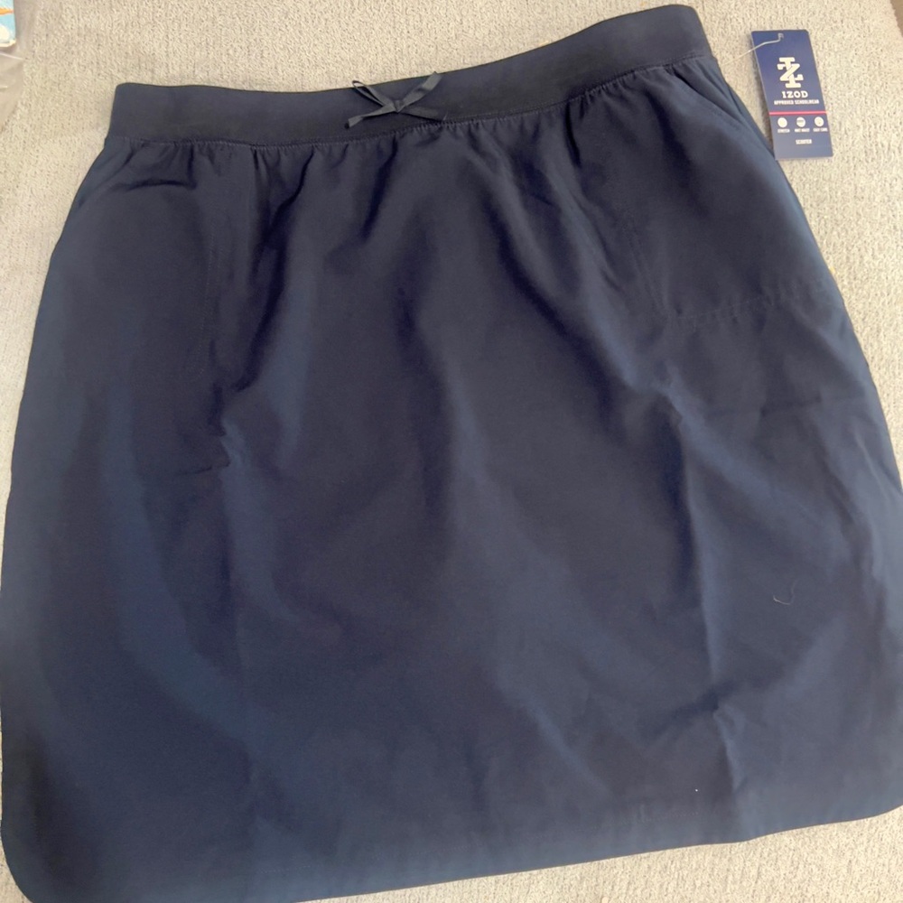 NWT Izod Navy blue Athletic Skort sz 20